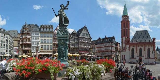 Frankfurt Uçak Bileti
