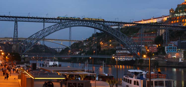 Porto Uçak Bileti