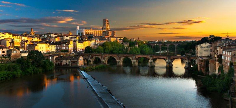 Toulouse Uçak Bileti